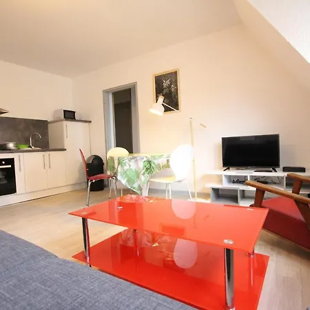 City Center - Pebe Art With Private Parking - Bookingalsace 아파트